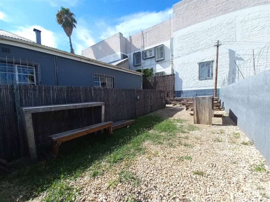 Commercial Property for Sale in Uitenhage Central Eastern Cape